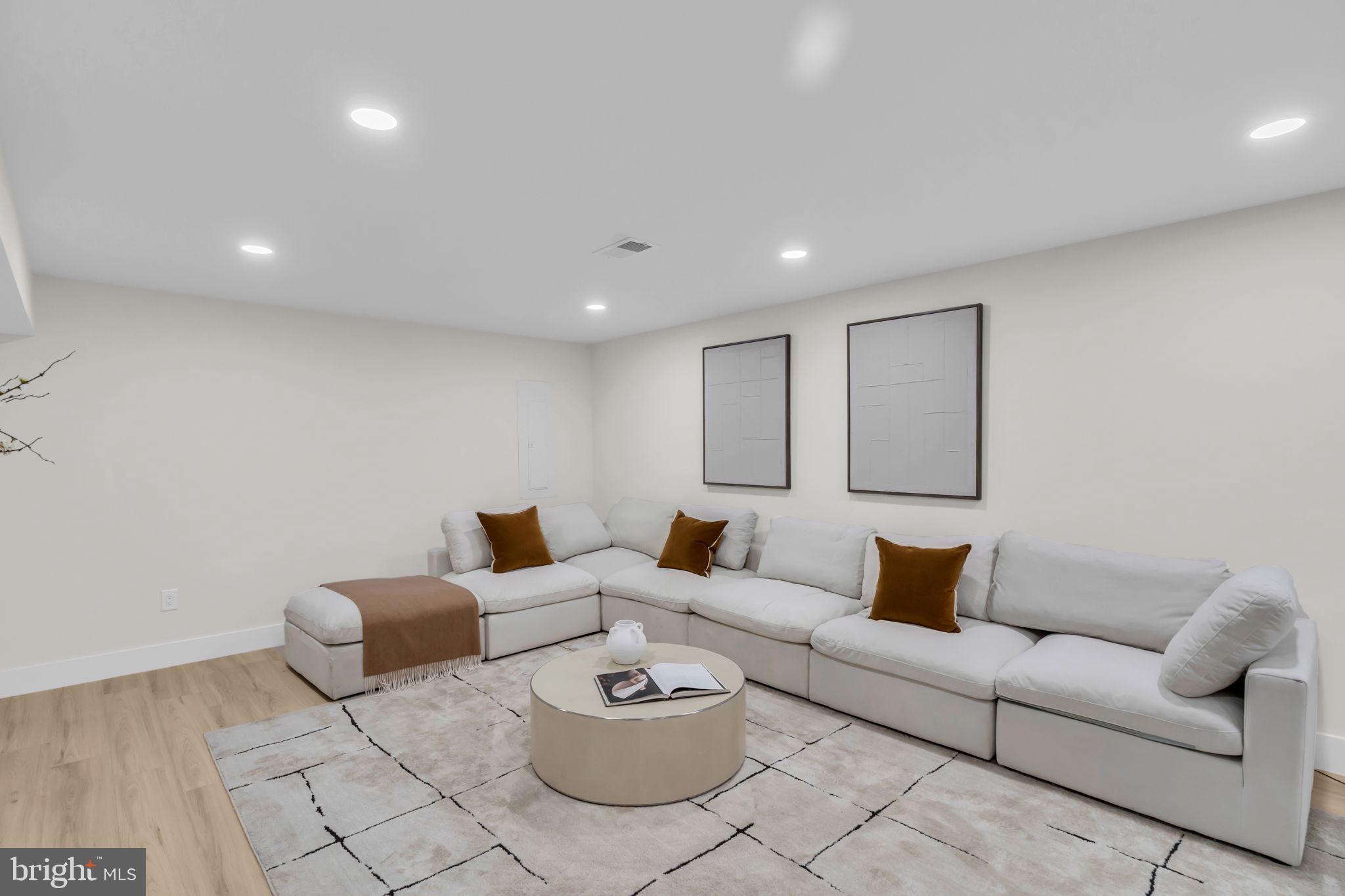 2524 Swift Run Street Vienna, VA 22180 - Photo 45 of 80