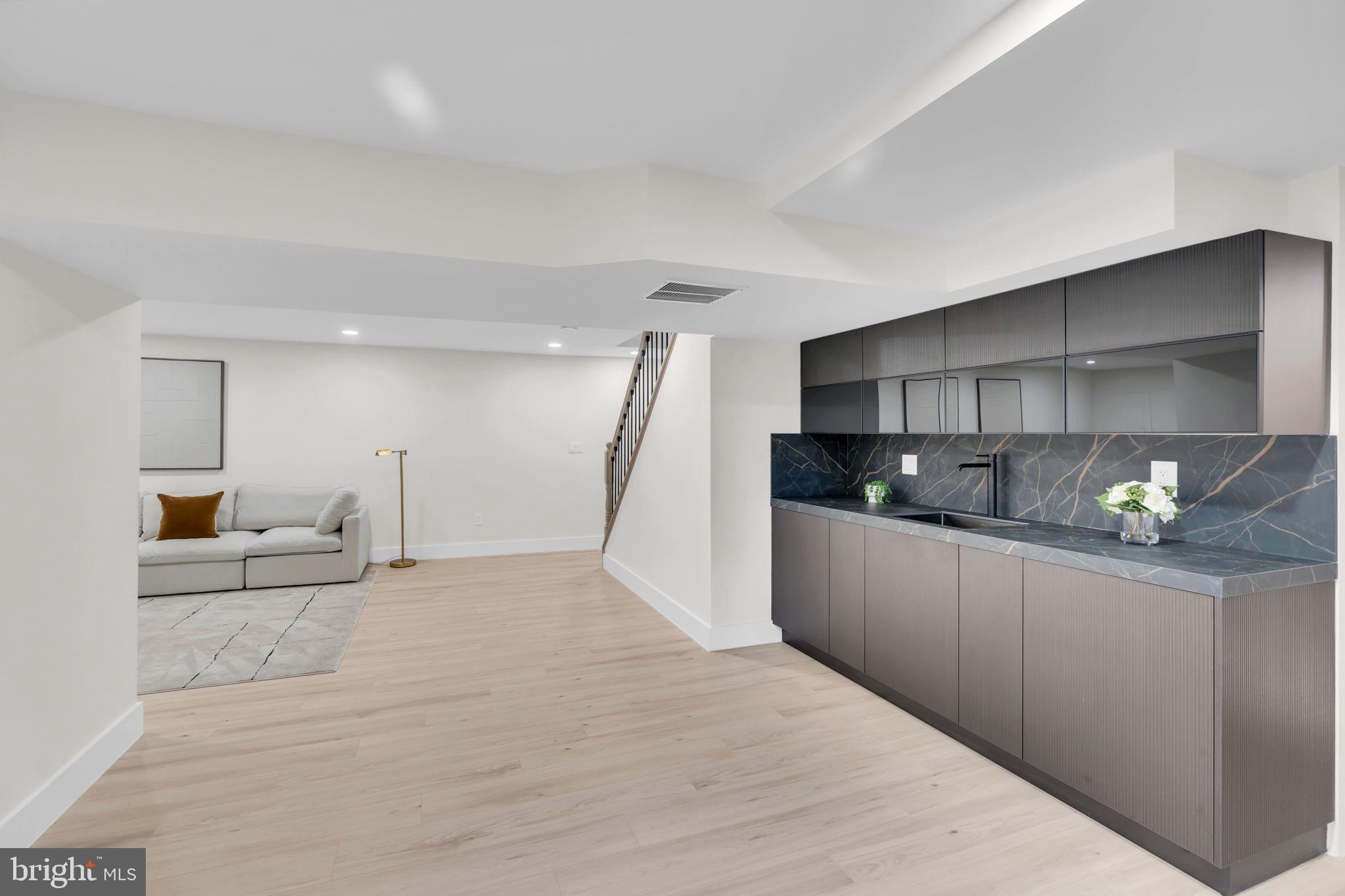 2524 Swift Run Street Vienna, VA 22180 - Photo 48 of 80