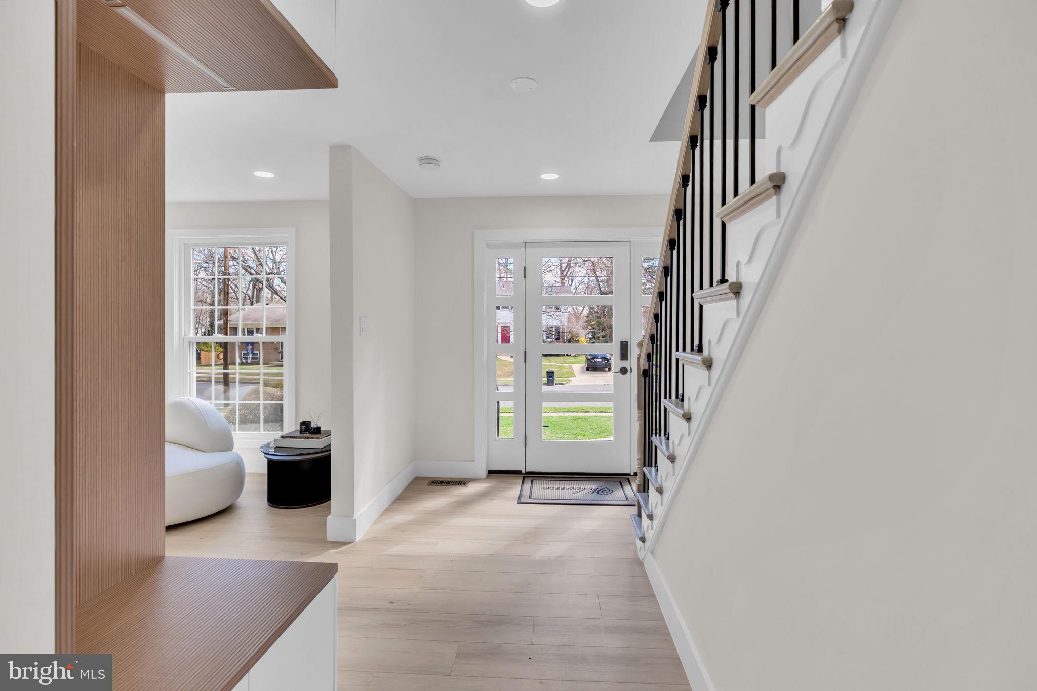 2524 Swift Run Street Vienna, VA 22180 - Photo 8 of 80