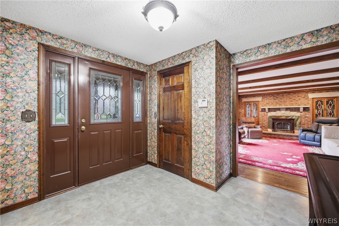 51 Schlemmer Road Lancaster, NY 14086 - Photo 4 of 43