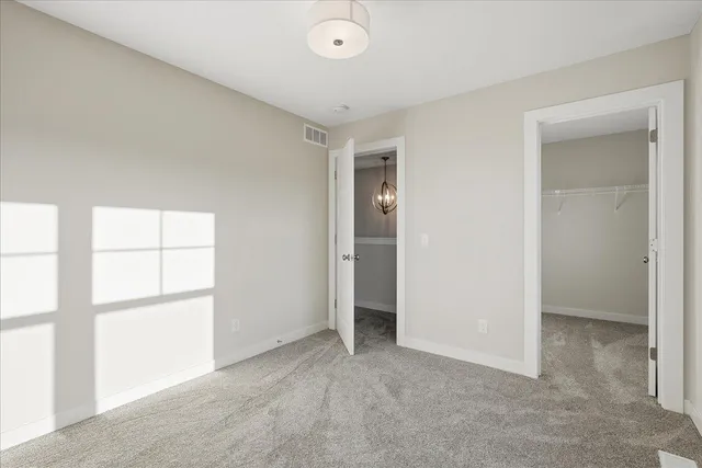 $548,000 | 2990 Coventry Cir River Falls, River Falls, WI 54022