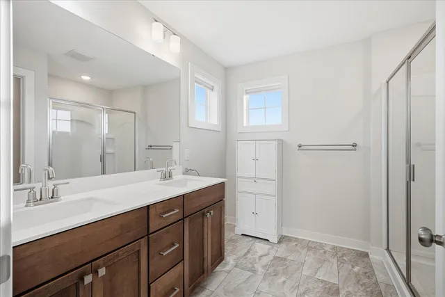 $548,000 | 2990 Coventry Cir River Falls, River Falls, WI 54022