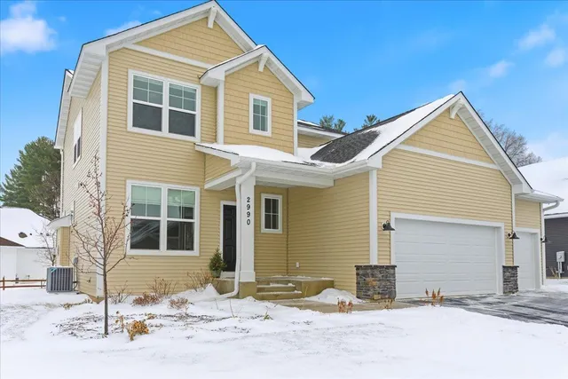 $548,000 | 2990 Coventry Cir River Falls, River Falls, WI 54022