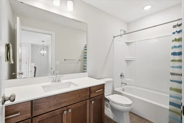 $548,000 | 2990 Coventry Cir River Falls, River Falls, WI 54022