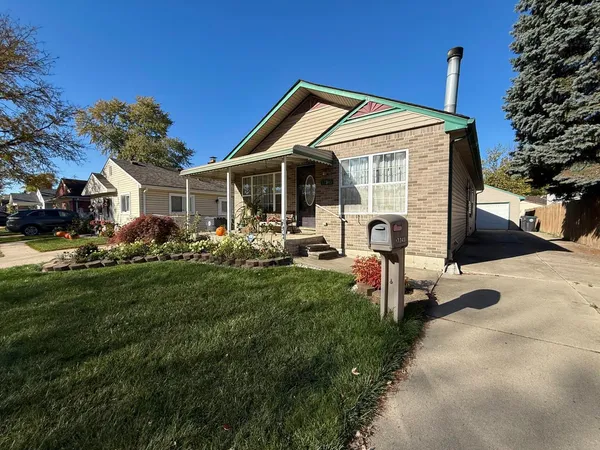 $195,000 | 17345 Hanna Street, Melvindale, MI 48122