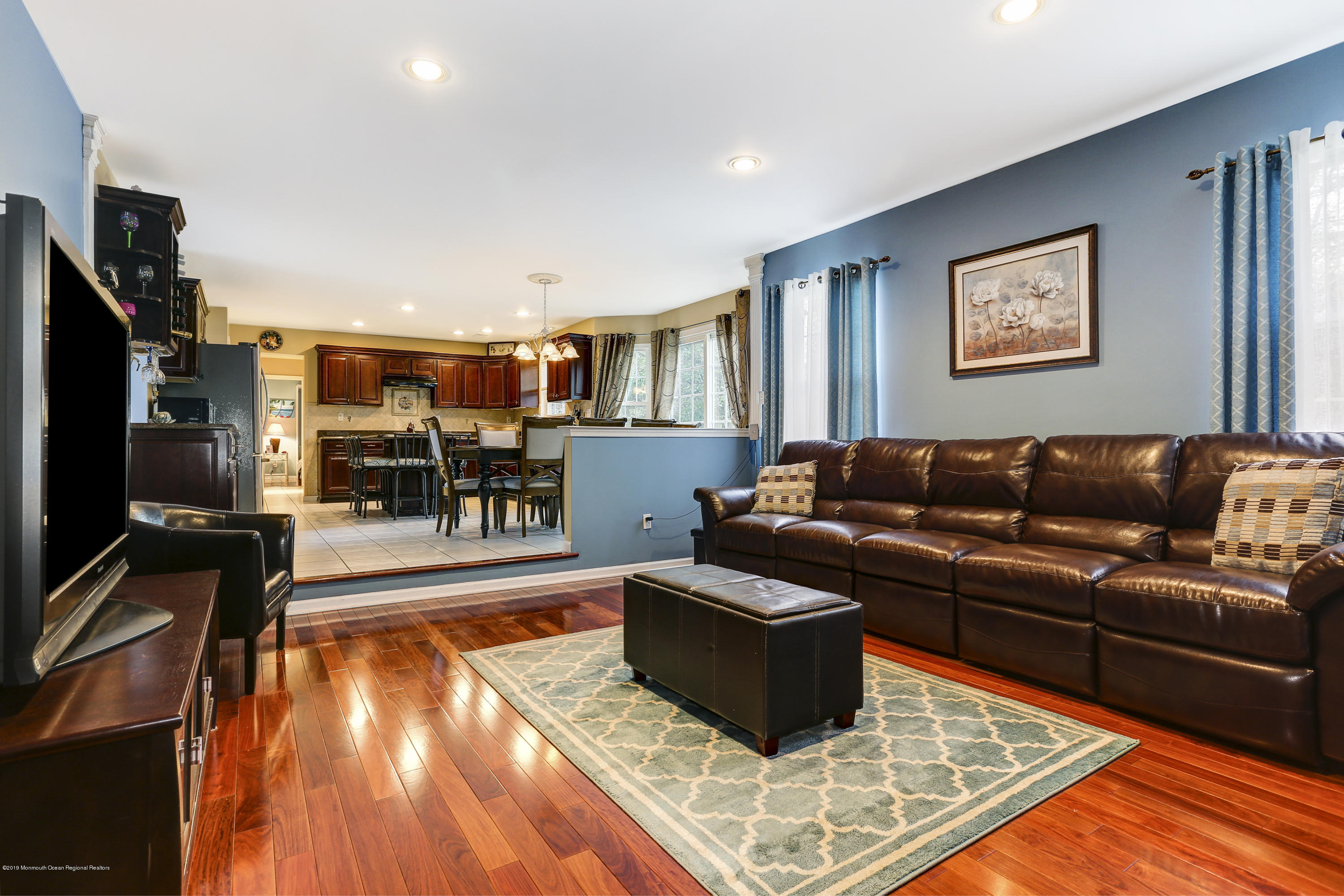 384 Meadowood Road Jackson, NJ 08527 - Photo 13 of 65 384Meadowood_029 - Copy