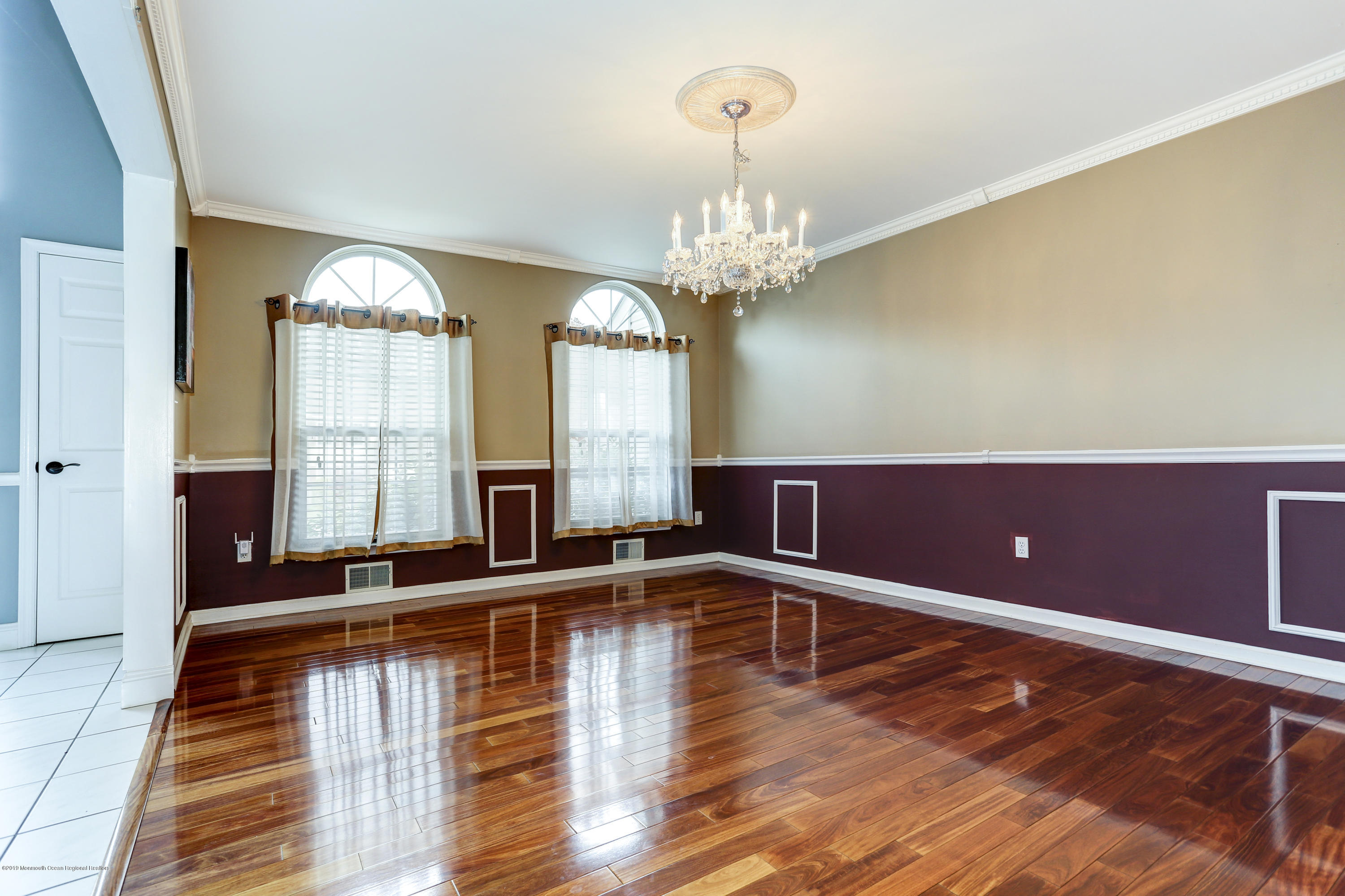 384 Meadowood Road Jackson, NJ 08527 - Photo 20 of 65 Dining Room
