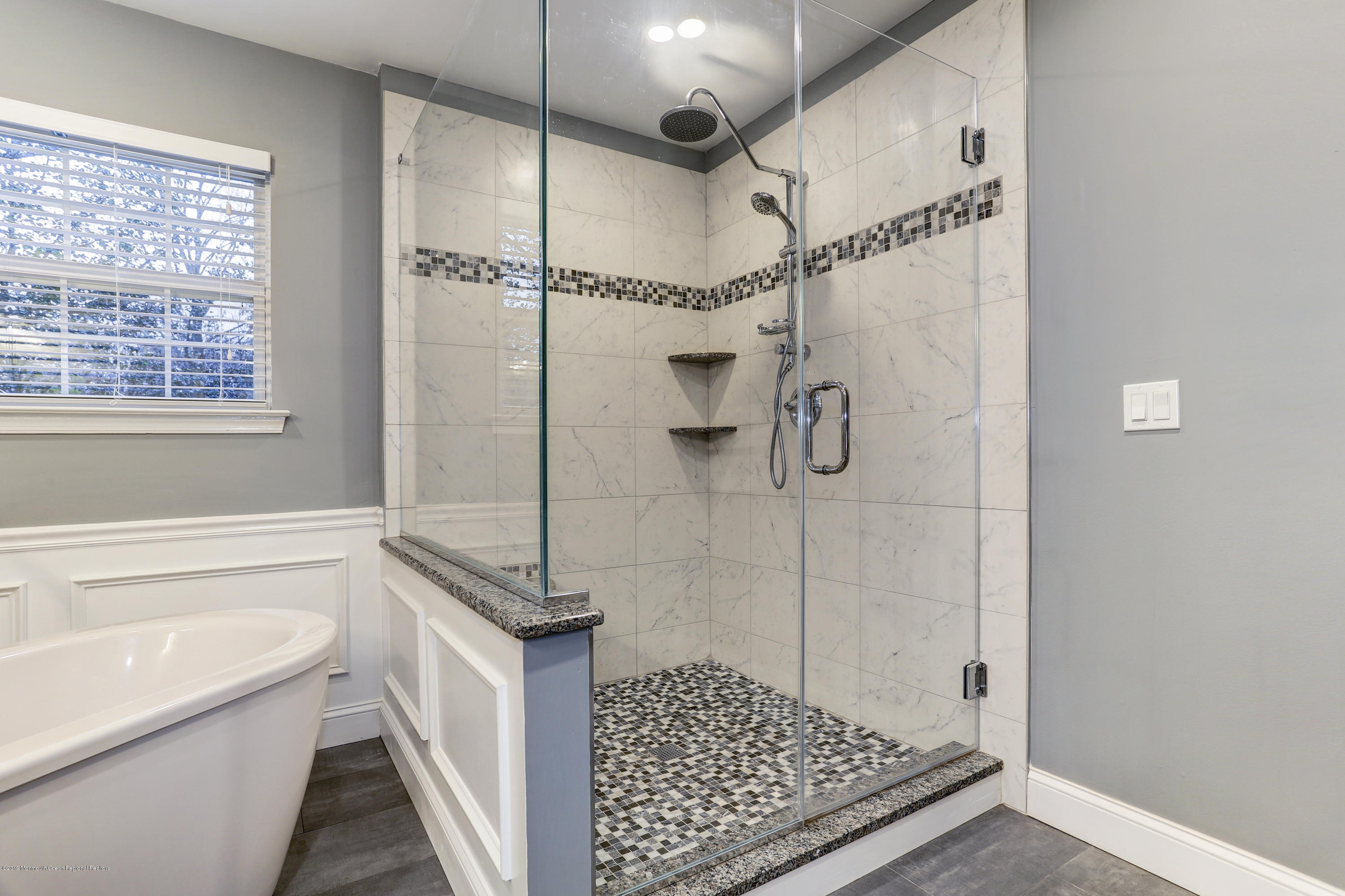 384 Meadowood Road Jackson, NJ 08527 - Photo 29 of 65 Master Bath