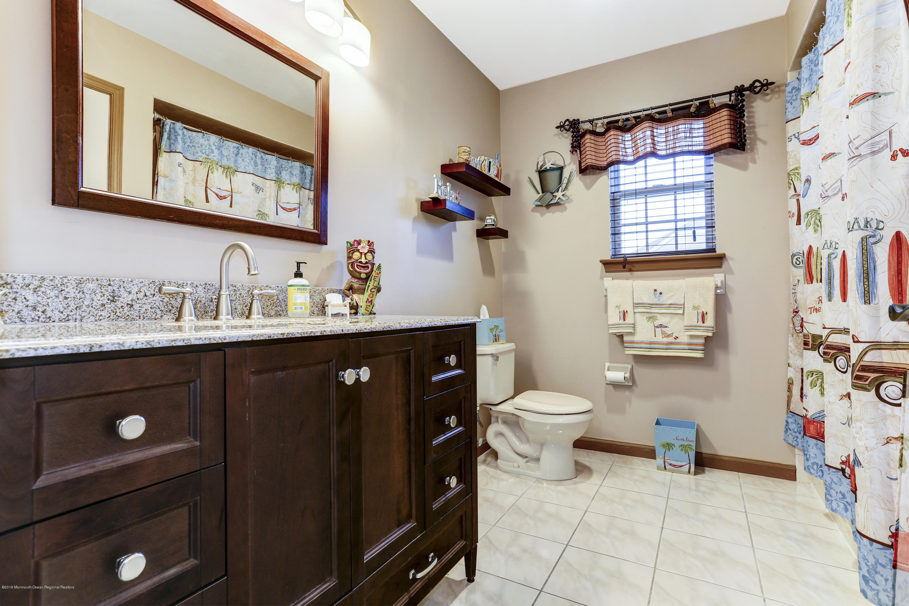 384 Meadowood Road Jackson, NJ 08527 - Photo 37 of 65 Guest Bathroom
