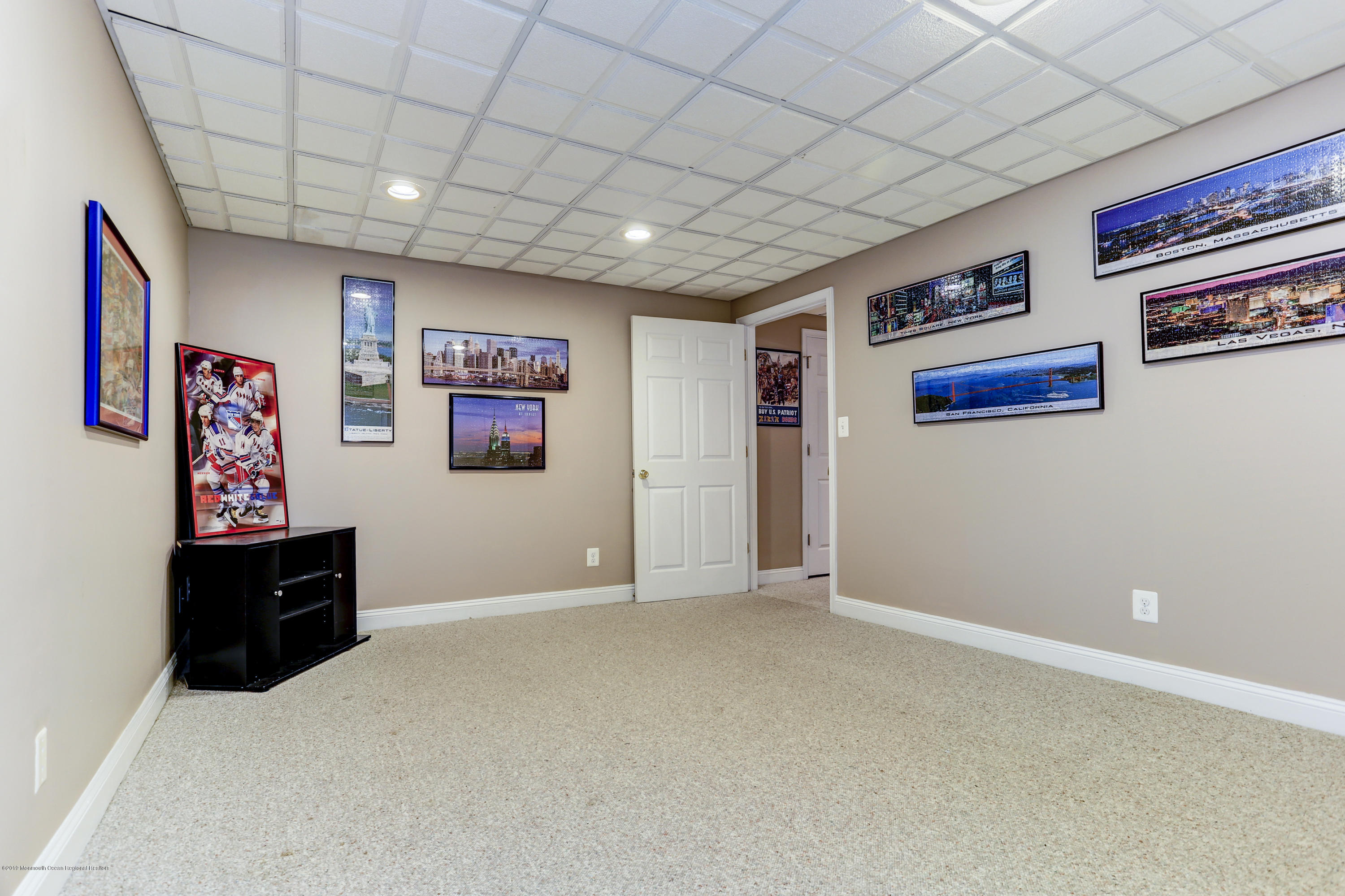 384 Meadowood Road Jackson, NJ 08527 - Photo 46 of 65 384Meadowood_073