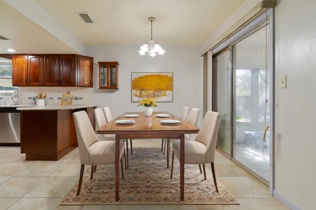 $392,500 | 822 Laurel Drive, Fort Walton Beach, FL 32547