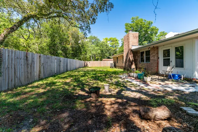 $392,500 | 822 Laurel Drive, Fort Walton Beach, FL 32547