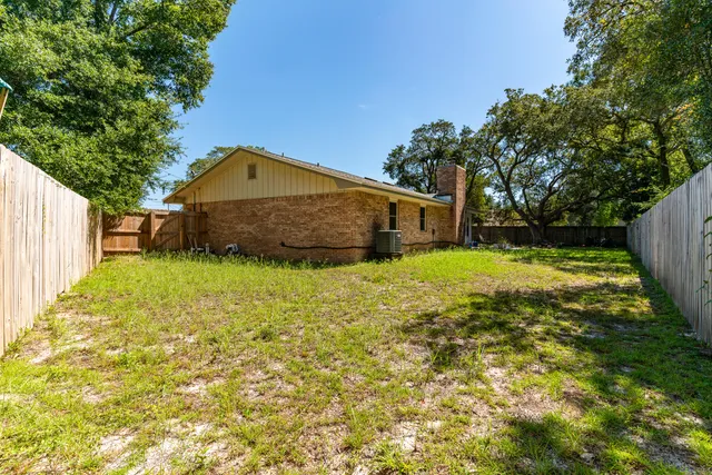 $390,000 | 822 Laurel Drive, Fort Walton Beach, FL 32547