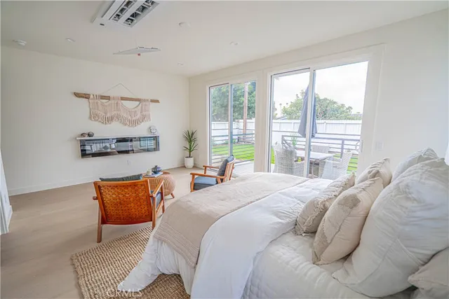 $1,595,000 | 109 South Dunning Street, Ventura, CA 93003