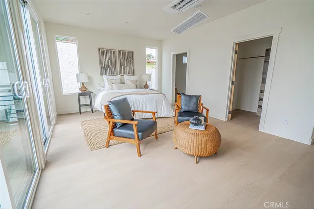 $1,595,000 | 109 South Dunning Street, Ventura, CA 93003