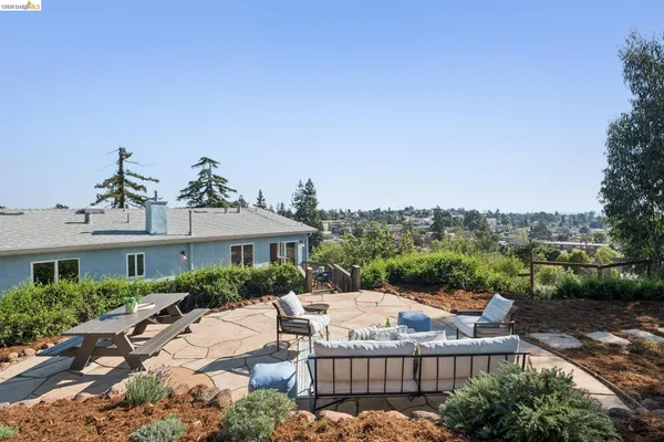 $998,000 | 4021 Maybelle Avenue, Oakland, CA 94619