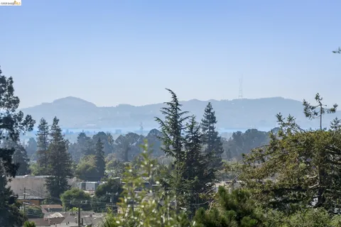 $998,000 | 4021 Maybelle Avenue, Oakland, CA 94619