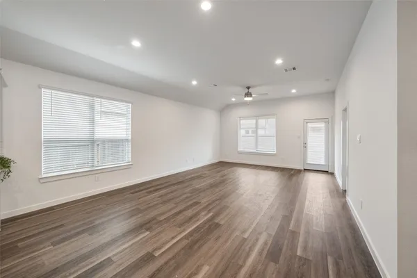 $2,250 | 1613 Sunbend Lane, Katy, TX 77493