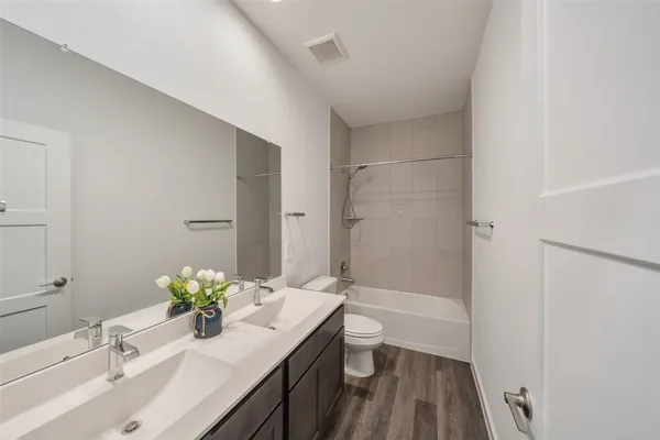 $2,250 | 1613 Sunbend Lane, Katy, TX 77493