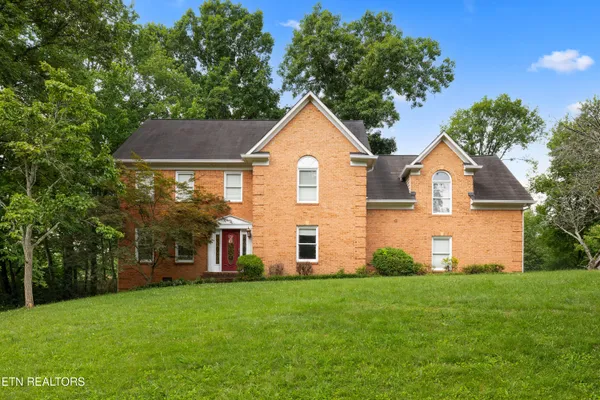 $735,000 | 155 Federal Boulevard, Knoxville, TN 37934