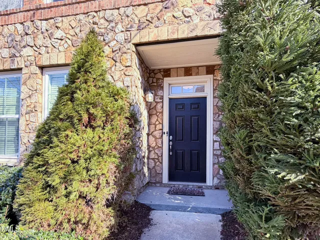 $3,000 | 831 Bankston Woods Way, Raleigh, NC 27609