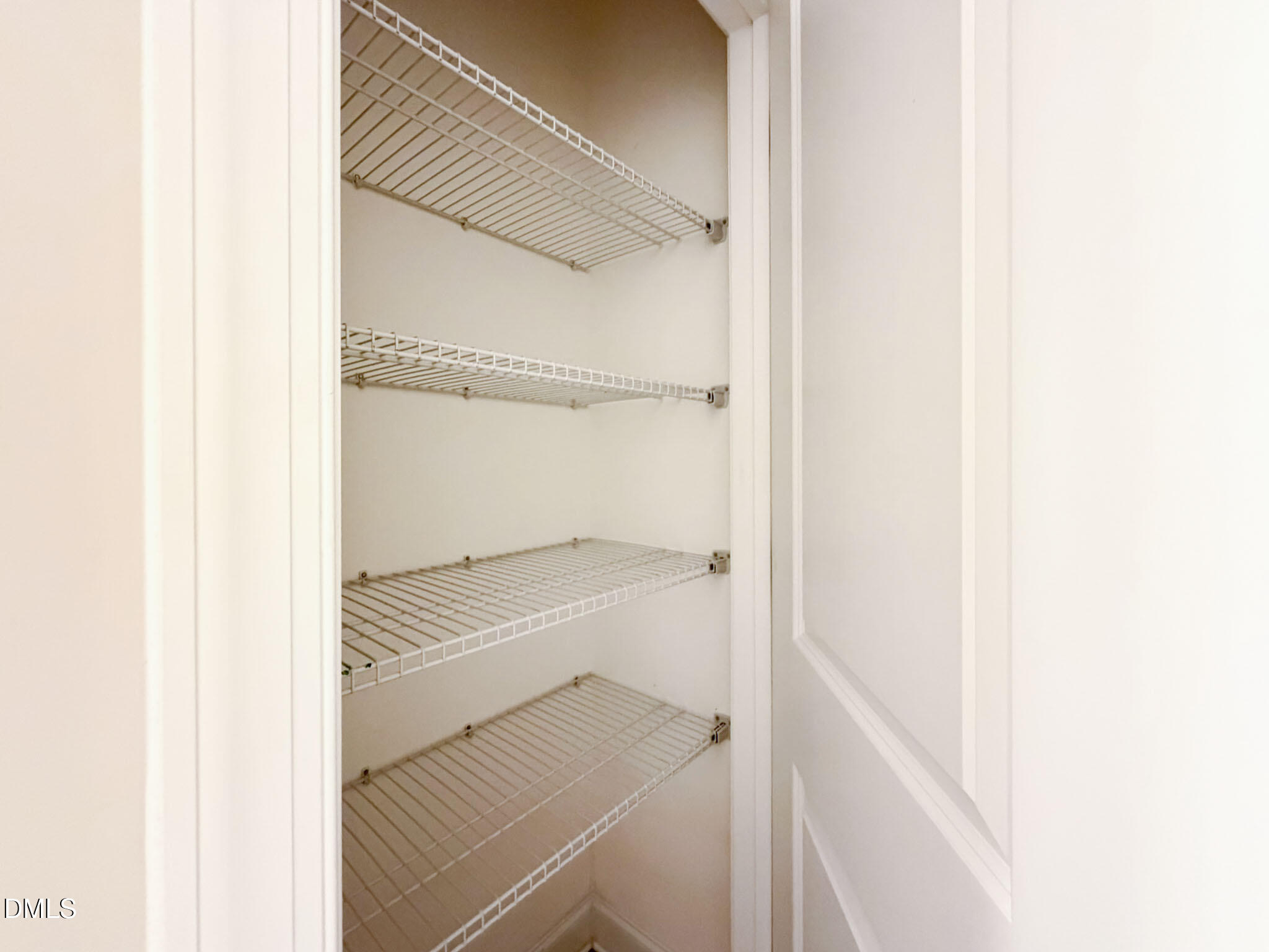 831 Bankston Woods Way Raleigh, NC 27609 - Photo 8 of 43 7