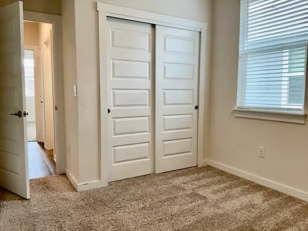 $1,895 | 216 Shawi Pass, Leander, TX 78641