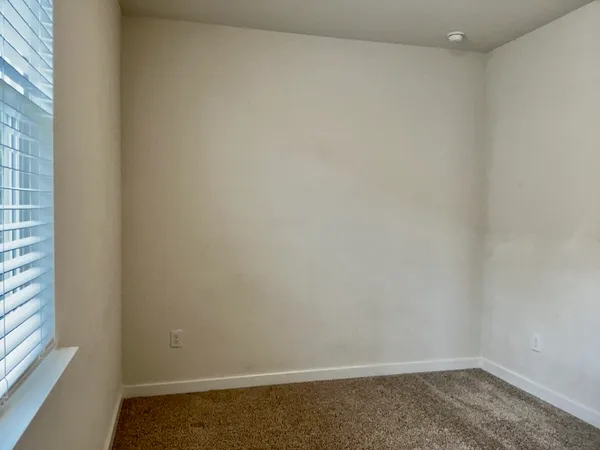 $1,895 | 216 Shawi Pass, Leander, TX 78641