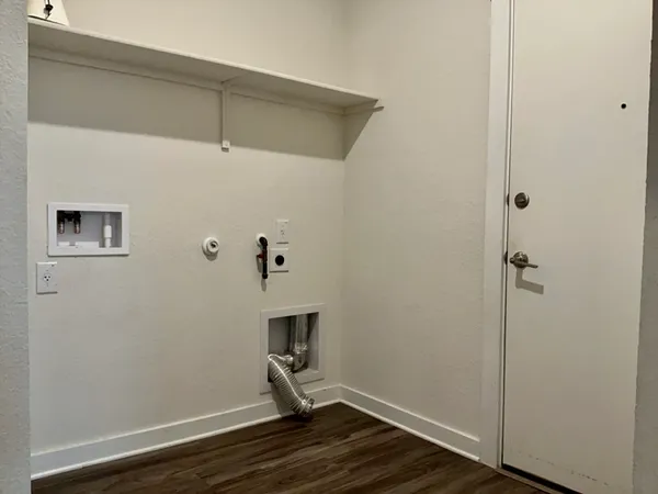 $1,895 | 216 Shawi Pass, Leander, TX 78641