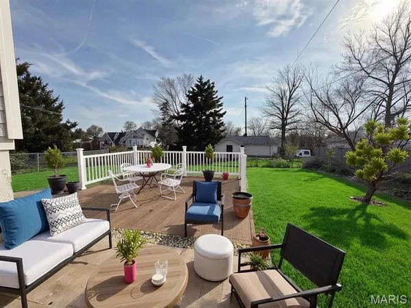 $219,999 | 3712 Bobring Avenue, St. Louis, MO 63125