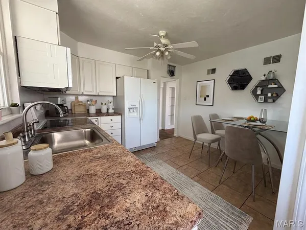 $219,999 | 3712 Bobring Avenue, St. Louis, MO 63125