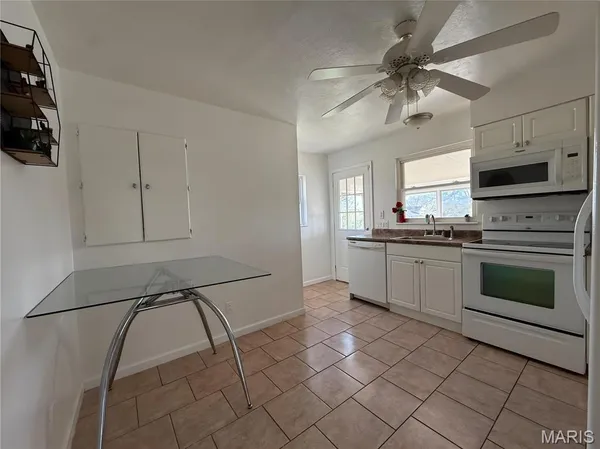 $219,999 | 3712 Bobring Avenue, St. Louis, MO 63125