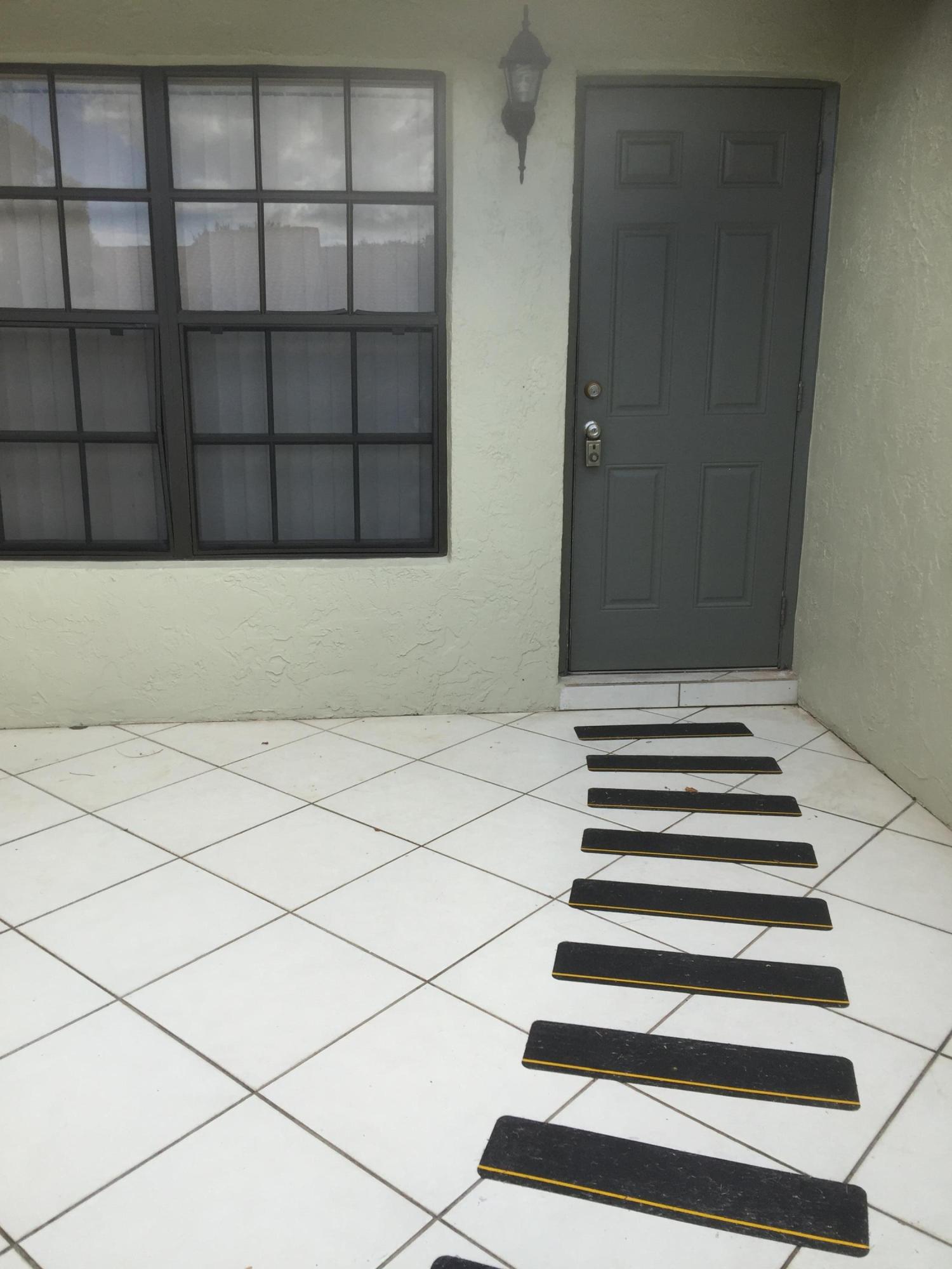 462 Hardwood Place, Unit 462 Boca Raton, FL 33431 - Photo 12 of 12 IMG_1799