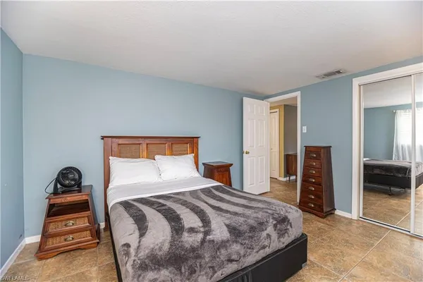 $2,600 | 4567 San Antonio Lane, Bonita Springs, FL 34134