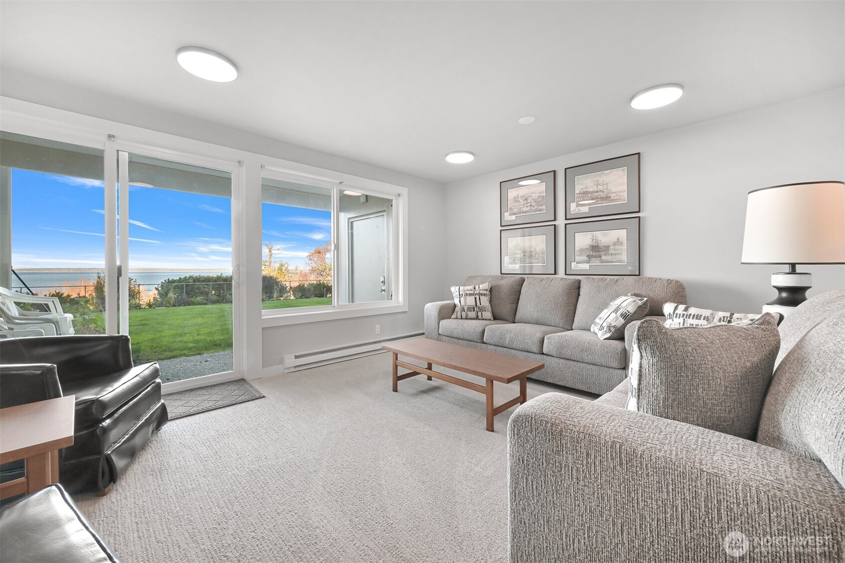 600 South State Street, Unit 212 Bellingham, WA 98225 - Photo 33 of 37 a living room with furniture and a large window