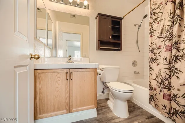 $2,250 | 149 Laguna Landing Drive, Henderson, NV 89002