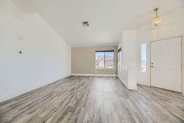 $2,250 | 149 Laguna Landing Drive, Henderson, NV 89002