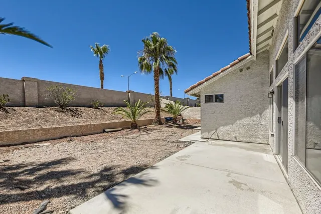 $2,250 | 149 Laguna Landing Drive, Henderson, NV 89002