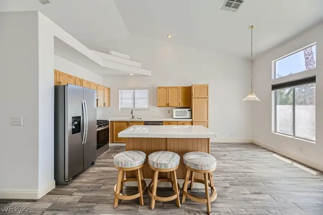 $2,250 | 149 Laguna Landing Drive, Henderson, NV 89002