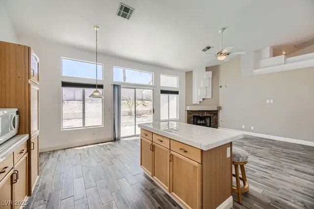 $2,250 | 149 Laguna Landing Drive, Henderson, NV 89002