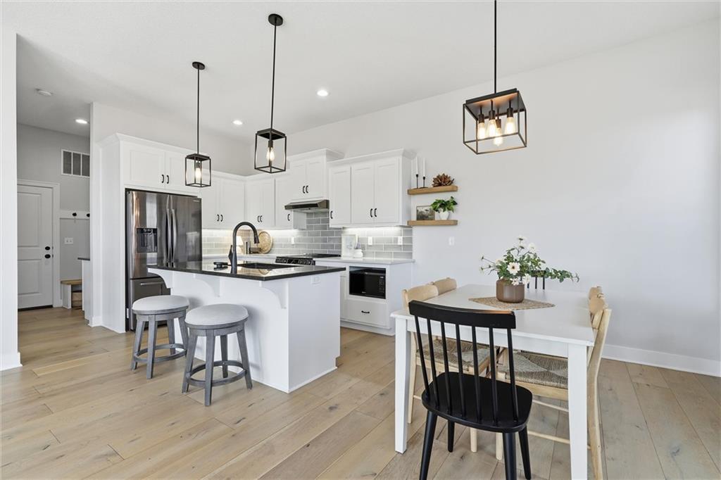 22402 West 76th Street Shawnee, KS 66227 - Photo 11 of 41