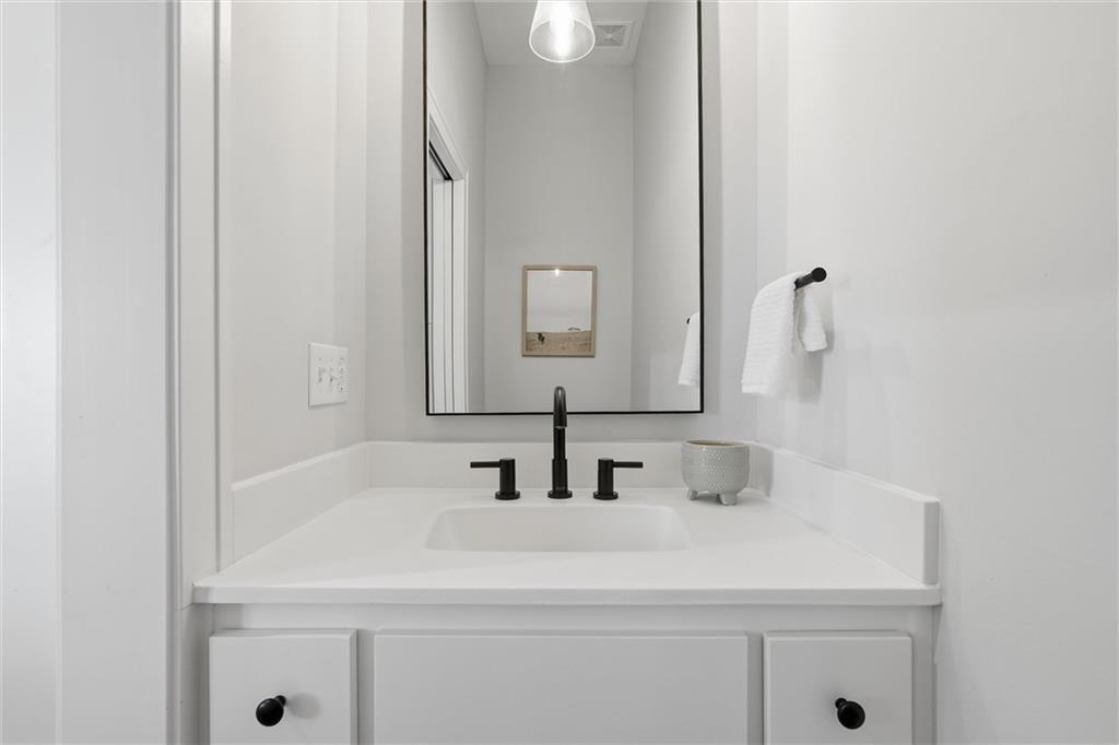 22402 West 76th Street Shawnee, KS 66227 - Photo 16 of 41