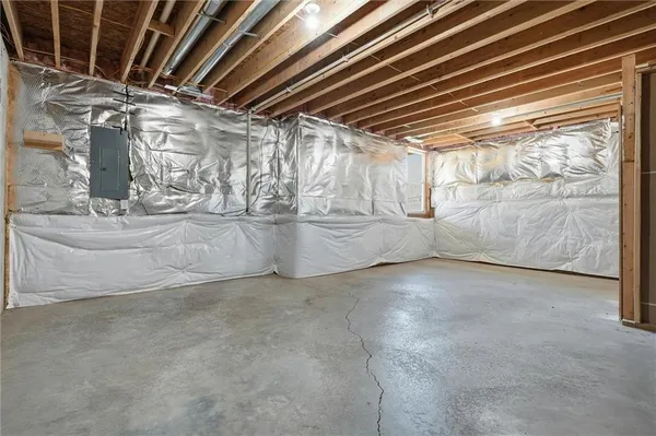 $399,000 | 22402 West 76th Street, Shawnee, KS 66227