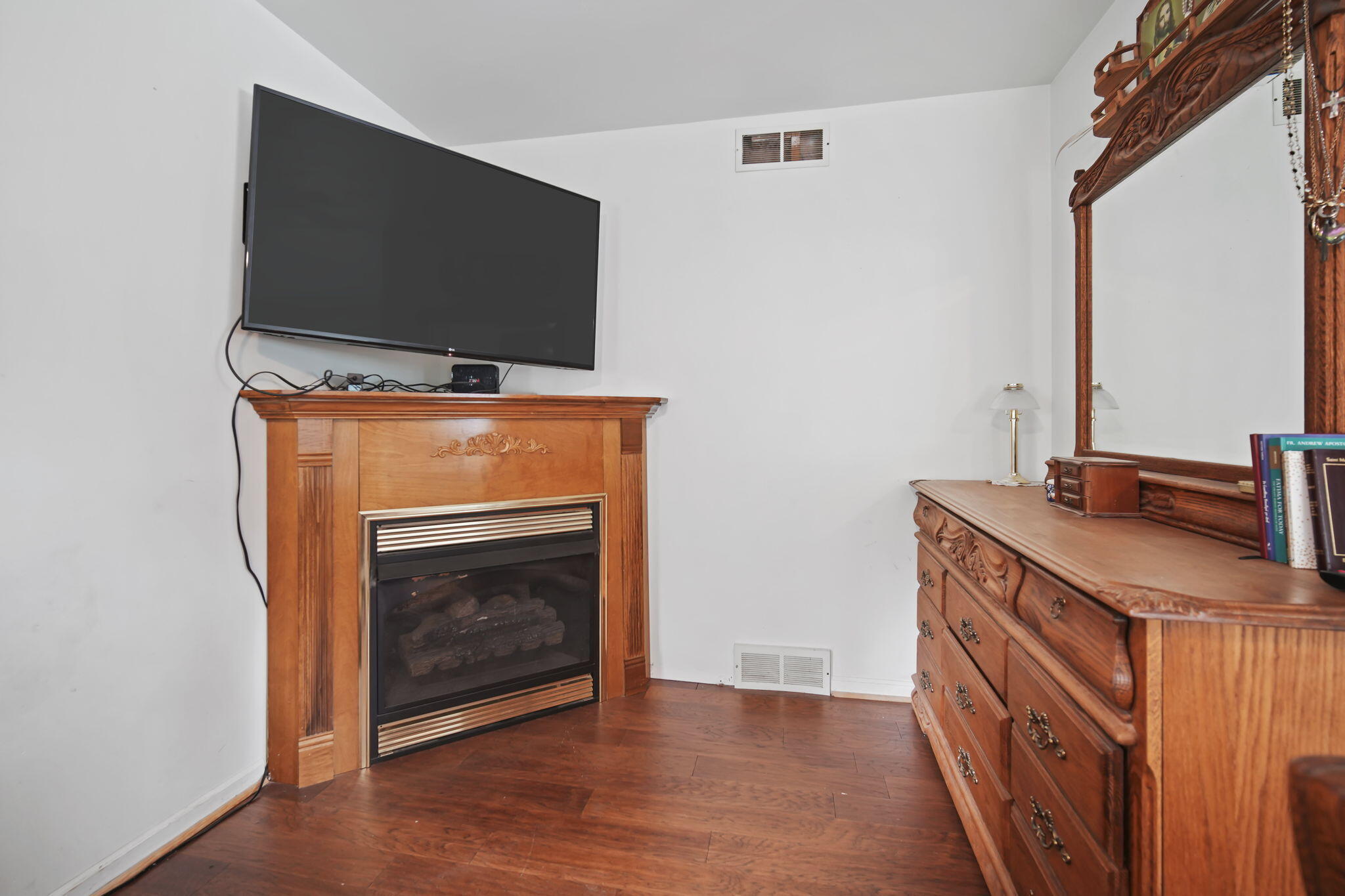4750 Norvell Road Grass Lake, MI 49240 - Photo 10 of 33 17-web-or-mls-DSC07707