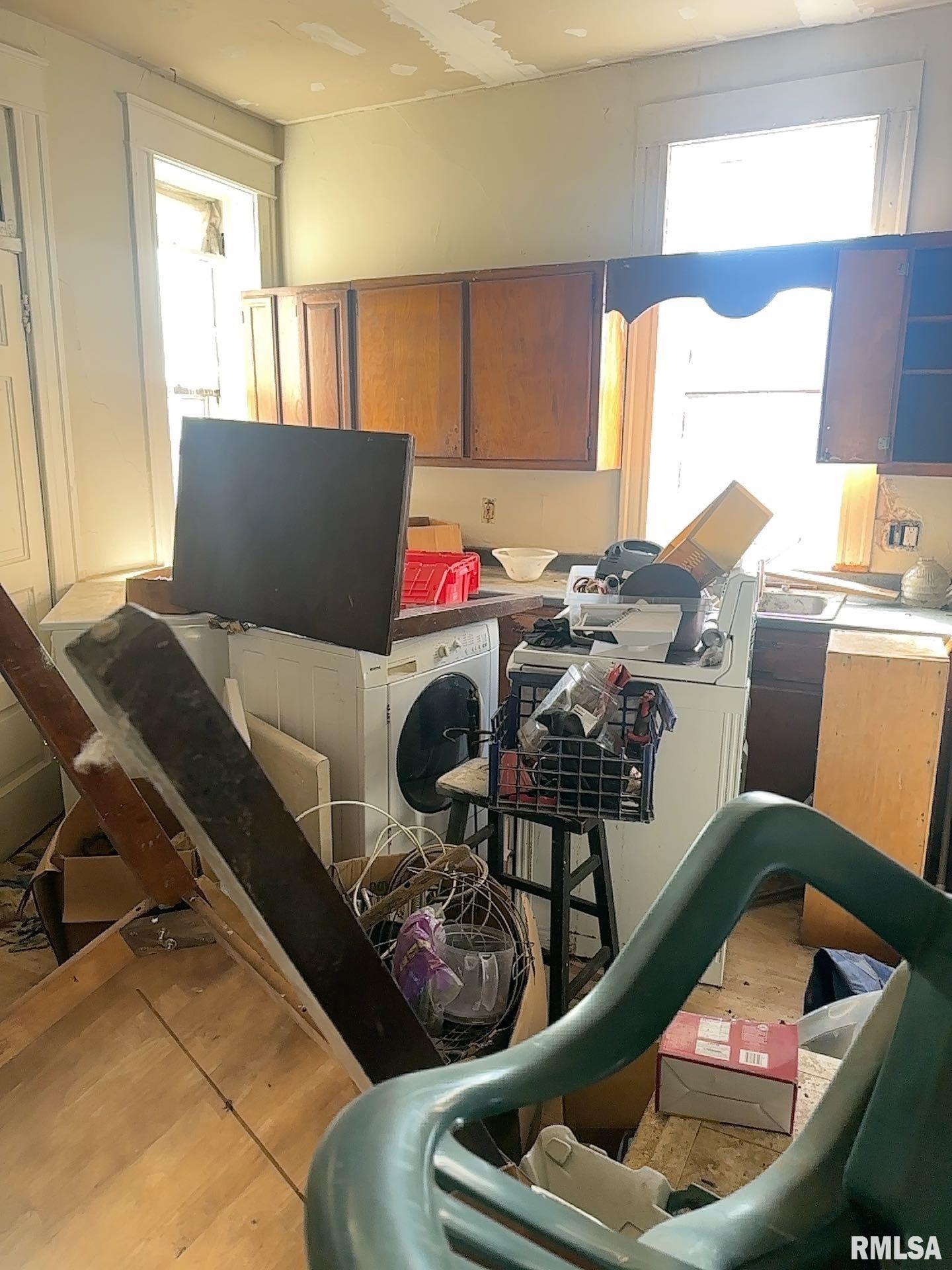 637 Washington Street Quincy, IL 62301 - Photo 7 of 17