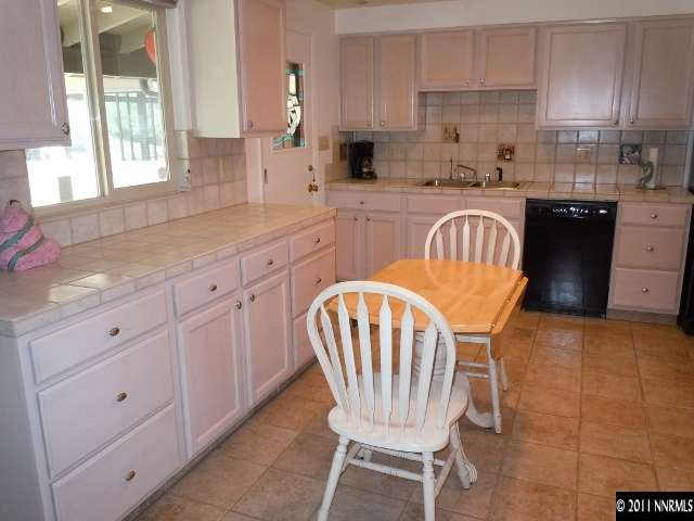 2125 Barnes Boulevard Reno, NV 89509 - Photo 7 of 13 Photo 7