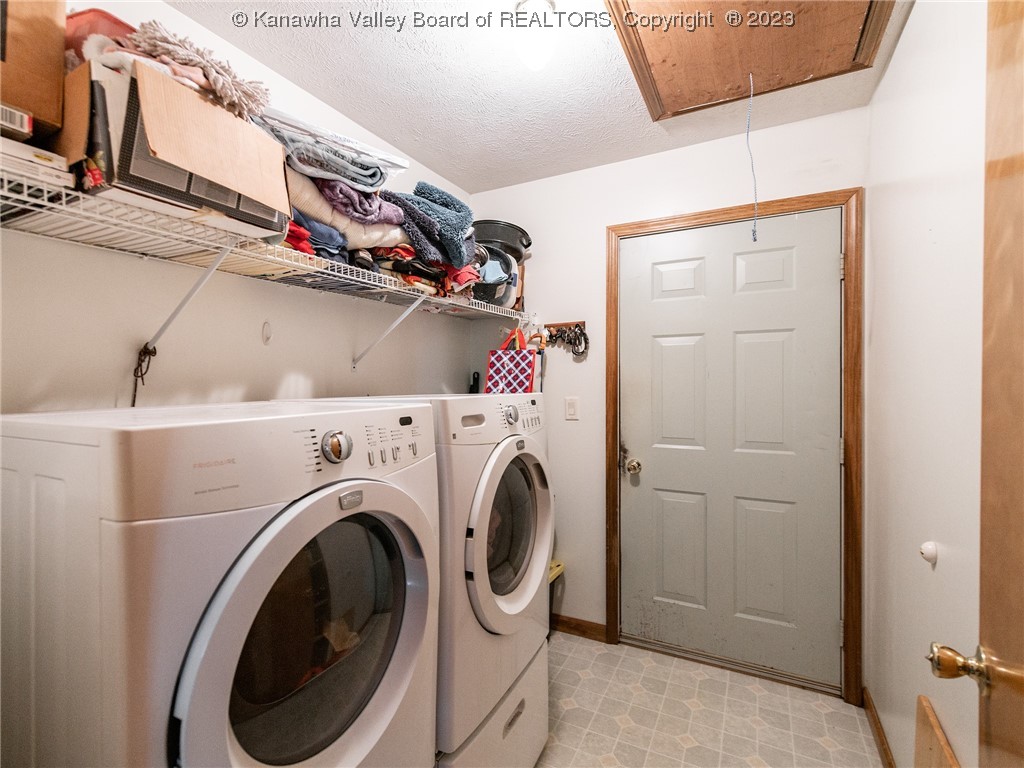 1675 Bluelick Road Winfield, WV 25213 - Photo 20 of 23 Gallery Image 20