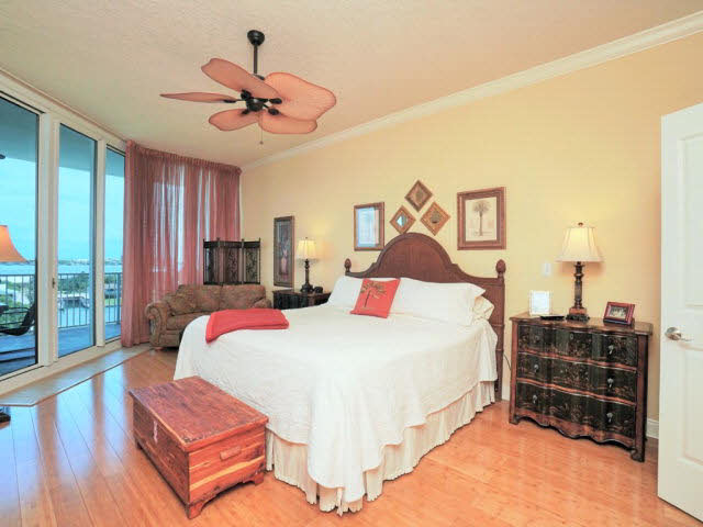 28250 Canal Road, Unit 604 Orange Beach, AL 36561 - Photo 14 of 33 Master Bedroom