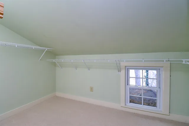 $799,900 | 2331 West St Lawrence Avenue, Beloit, WI 53511