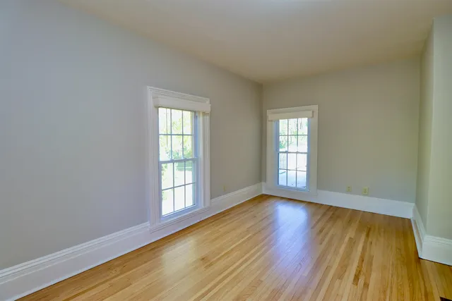 $799,900 | 2331 West St Lawrence Avenue, Beloit, WI 53511